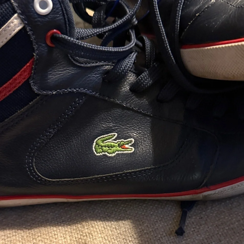 * LACOSTE * sport camous mid top leather navy white red, size 12
